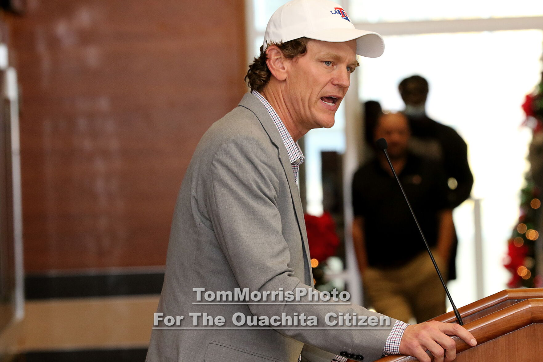 035-20211201-SonnyCumbiePresser.jpg